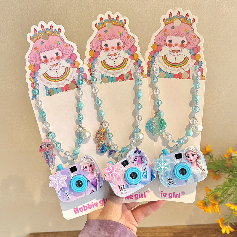 Fun cartoon projection camera imitation children's beaded necklace pendant Elsa Princess glowing toy birthday present details Picture