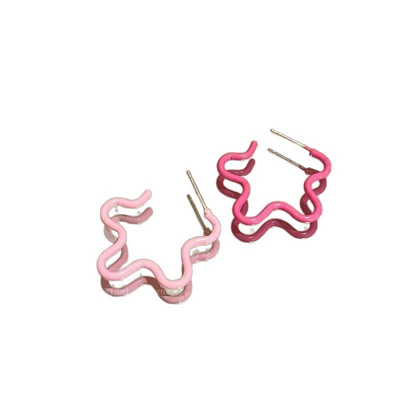 Summer sweet and elegant dopamine pink five-pointed star earrings, a fashionable and versatile simple hollowed-out star accessory for women Item Picture