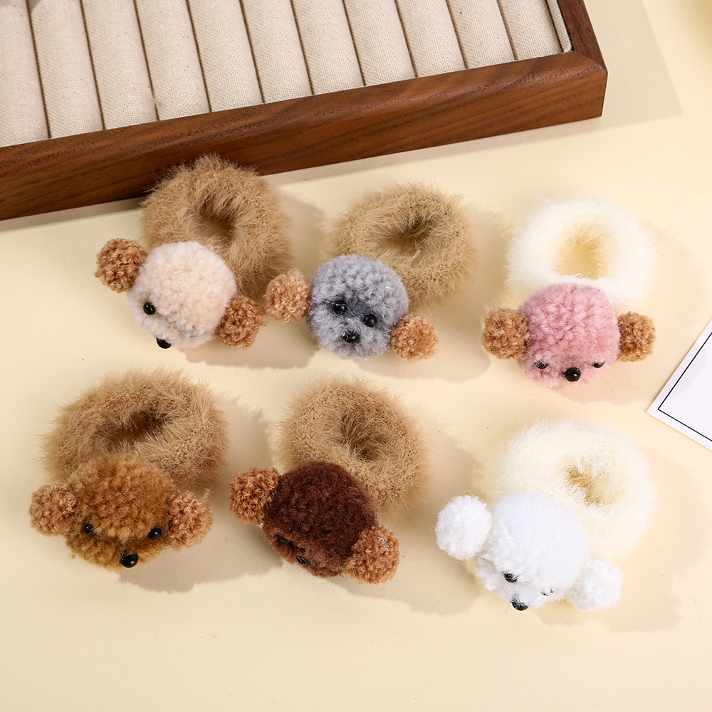 Autumn and winter cartoon bear head, coffee-colored phone coil, children's hair tie, cute girl's sweet headwear, hair clip, hair band, girl details Picture