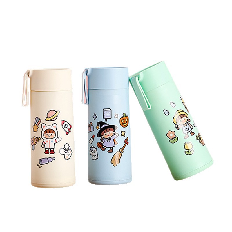 Cartoon glass water cup with a handle, double-layer heat-insulating glass water cup, cute children's portable cup, ground promotion gift cup Item Picture