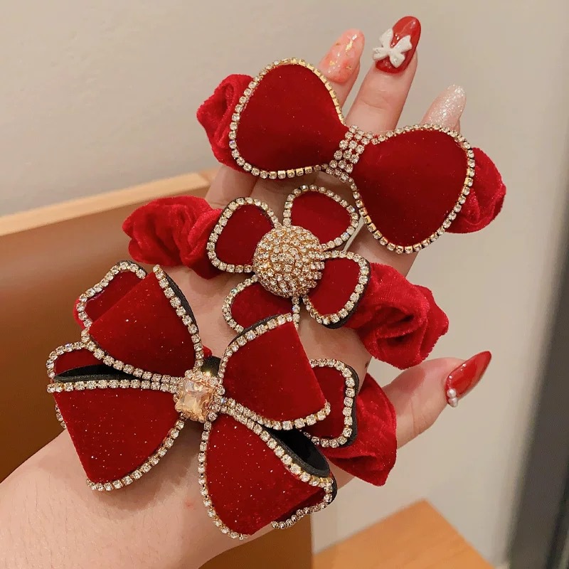 Children's bow hair tie, red velvet rhinestone hair band, girls' New Year hair tie, hair accessories, girls' New Year headwear details Picture