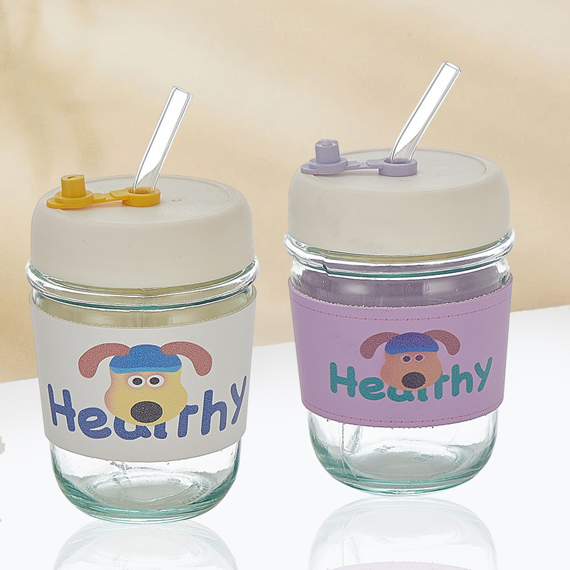 Cute Ins-style large-capacity glass cups, cute, simple and fresh cartoon water cups, straw cups, flower tea cups and milk tea cups Application Scenario