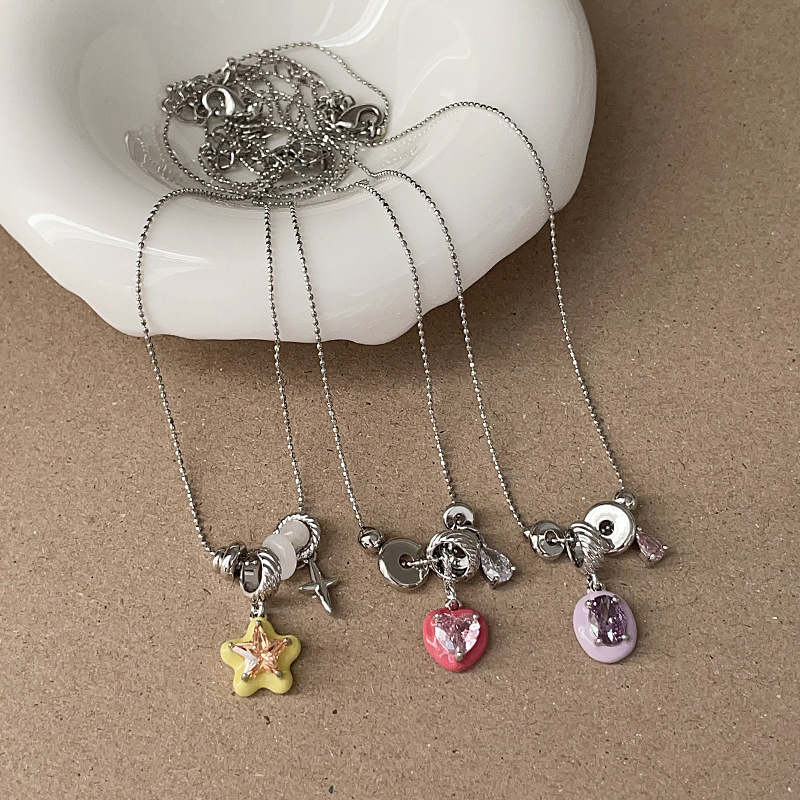 Design sense water drop starlight heart multi-pendant long tassel necklace, sweet, cool, fashionable and versatile neck chain collarbone chain Application Scenario