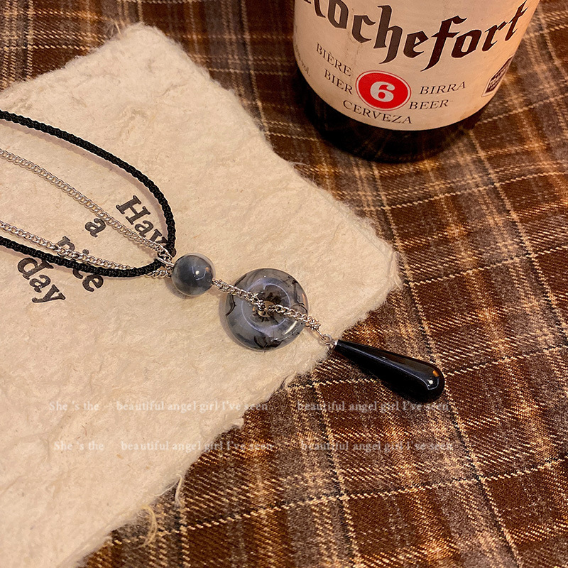 New Chinese-style, mid-ancient style peace pendant necklace, women's fashion, high-end feel, versatile, Zen water drop tassel pendant, collarbone chain details Picture