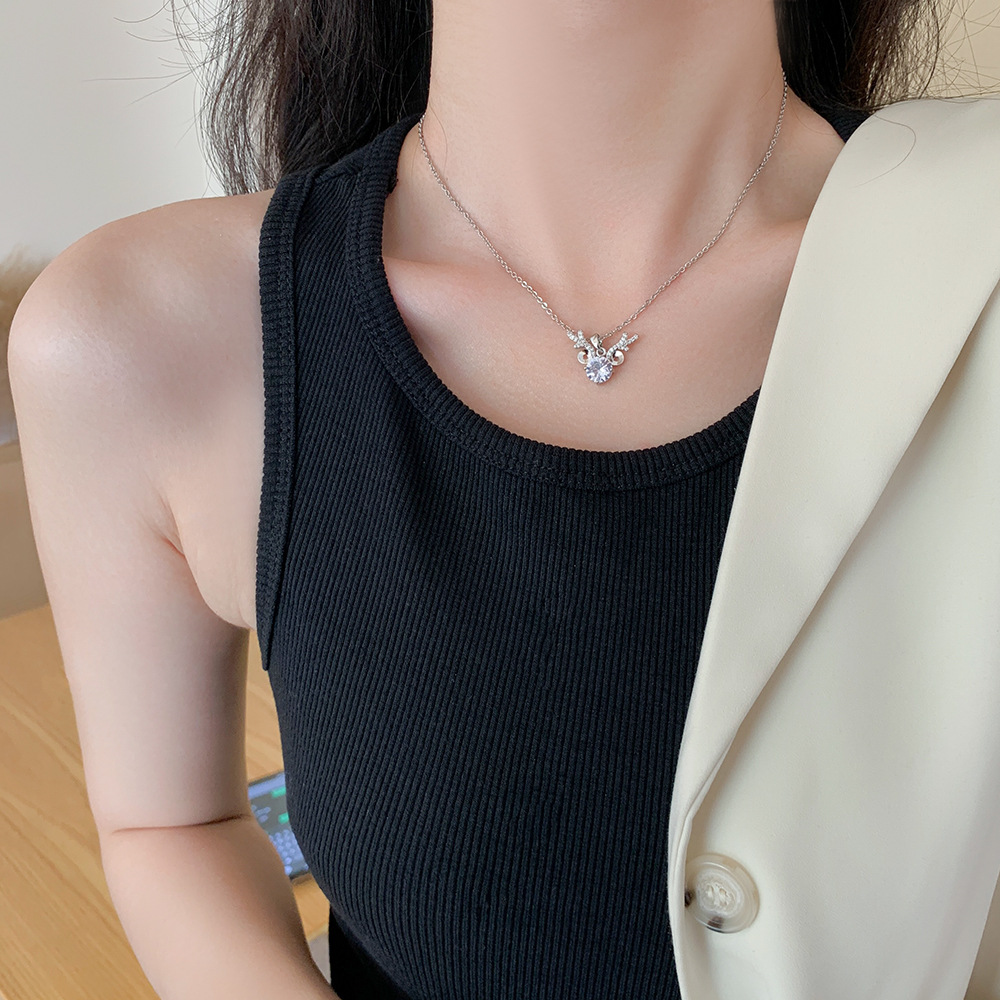 Korean version sweet and exquisite zircon antler necklace, niche and light luxury design sense titanium steel collarbone chain, One Deer with You necklace Specification drawing
