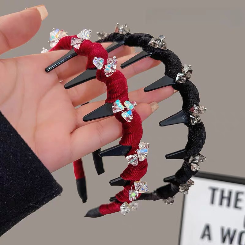 Light luxury velvet wavy hairband for women, 2025 new heavy heavy zircon high top headband, elegant and face-enhancing small hairpin details Picture