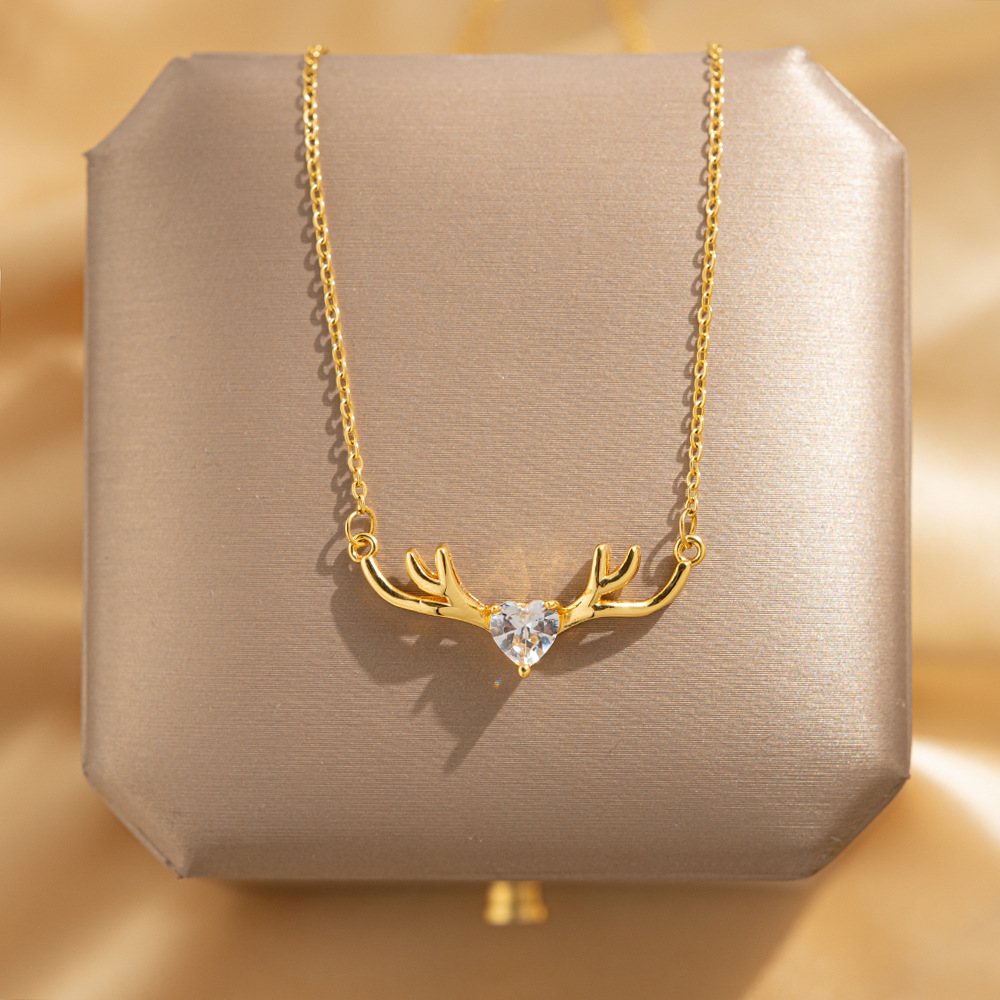 Korean-style simple antler pendant titanium steel necklace for women's fashion, versatile, internet-famous collarbone chain, niche design sense accessory full figure