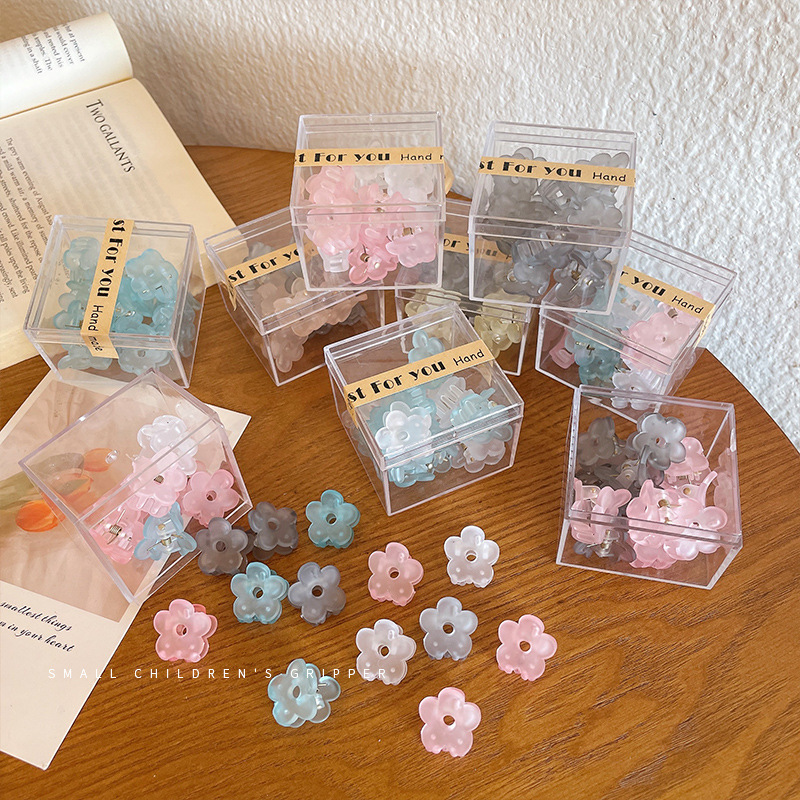 Cute mini jelly-colored frosted flower pinch, side clip for women's bangs, baby hairpin full figure