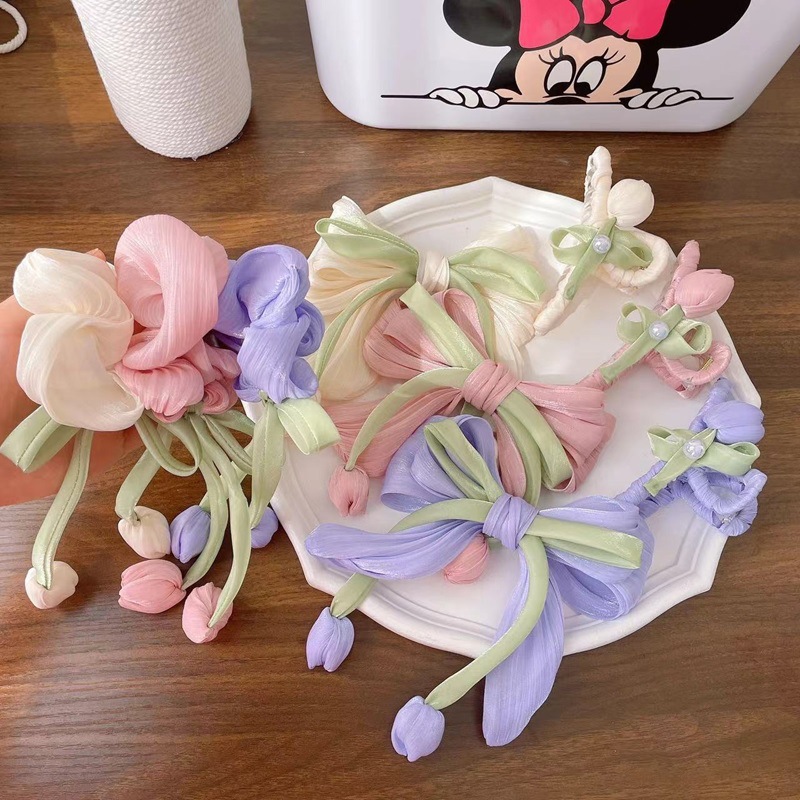 Fresh and sweet, flowing tulip large intestine hair band, fashionable and high-end hair tie, new high-end and elegant hair tie and hair accessory full figure