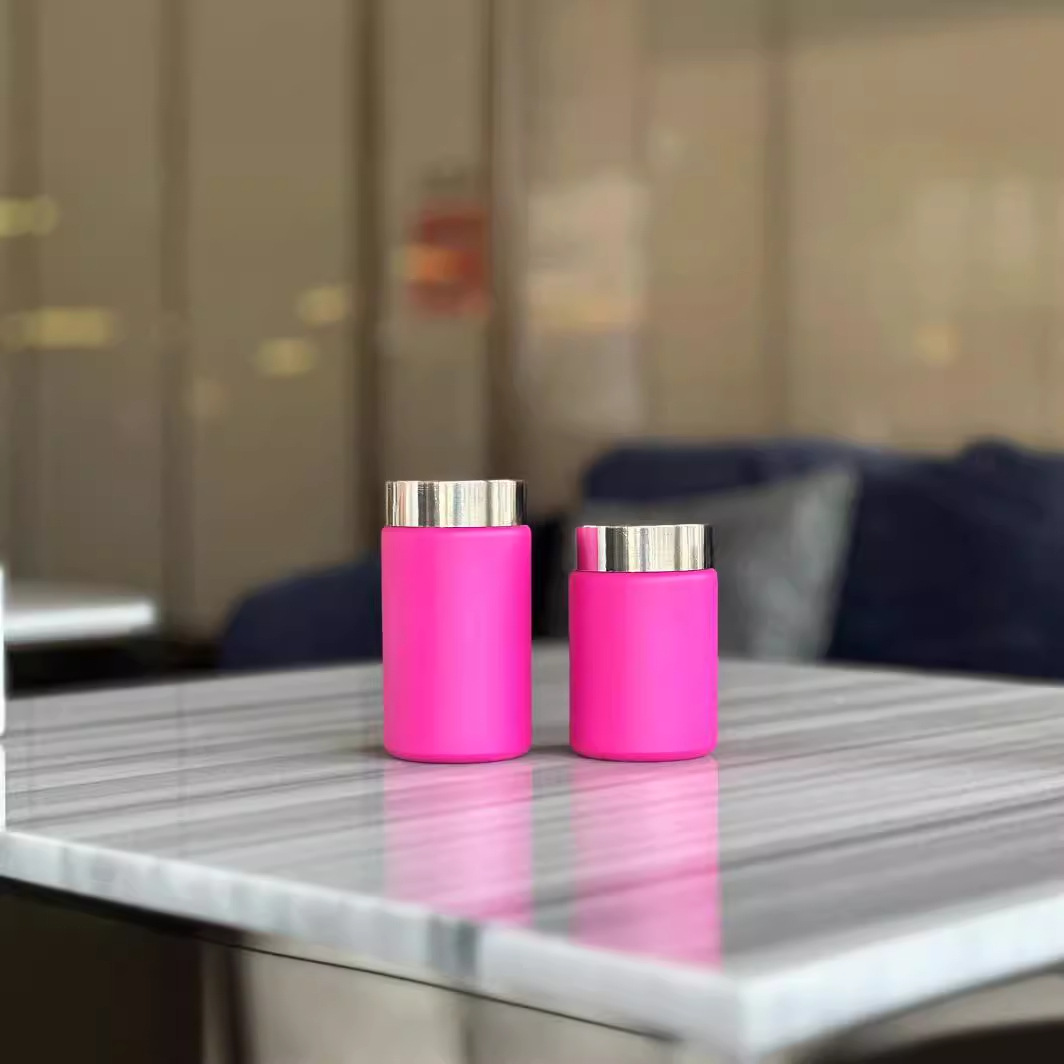 316 stainless steel vacuum insulated cup, children's solid color, charming thermos cup, outdoor high appearance level, small pocket cup Application Scenario