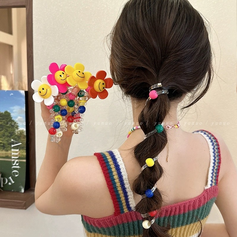 Sweet sunflower bubble braid hair braiding tool, ponytail hair tie 2024 new style, high-end telephone line hair band for women Application Scenario