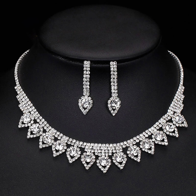Aliexpress best-selling water diamond set, tassel bride necklace, earrings, water drop set chain, high-end wedding accessories ZN008 full figure