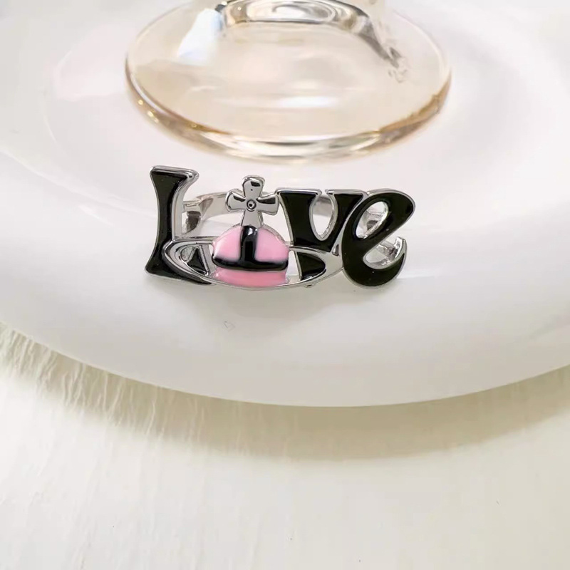 Super sweet star pink and black dual-color oil drop adjustable index finger ring, a niche design for women, sweet and cool, versatile ring for hot girls Application Scenario