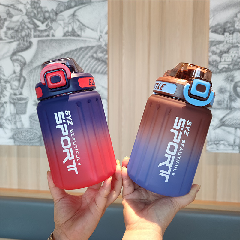 Wholesale summer high appearance level outdoor sports water bottles, frosted gradient color portable double-drinking cups, handle plastic water cups Specification drawing
