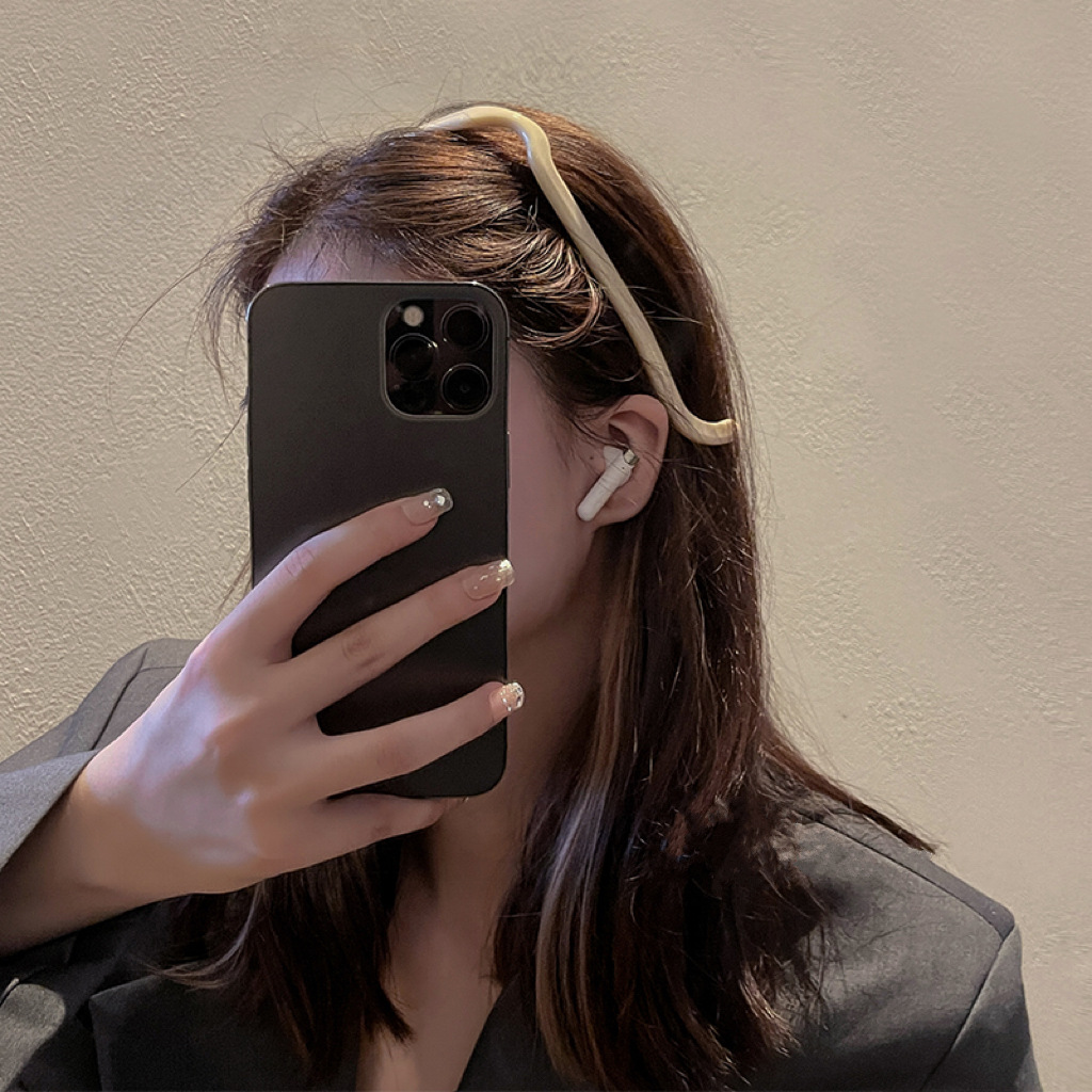 Square hair band, sunglasses, headband, women's 2023 new style hair press, hair tie, hair accessory, curling hair fixing wonder, sunglasses, hair clip Application Scenario