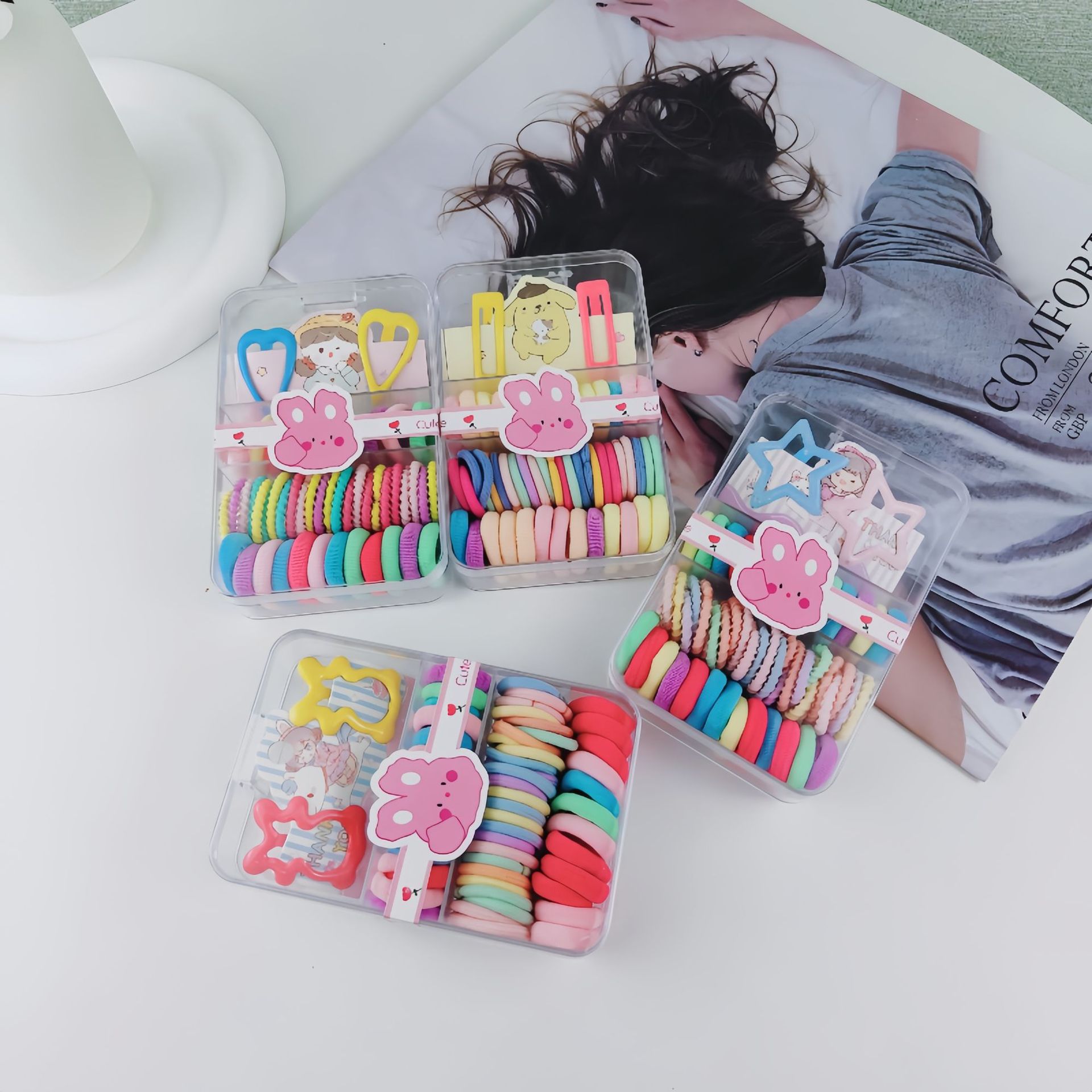 Children's colorful thumb noodle hair band non-damaging square box set, new small band non-damaging hair combination set Application Scenario