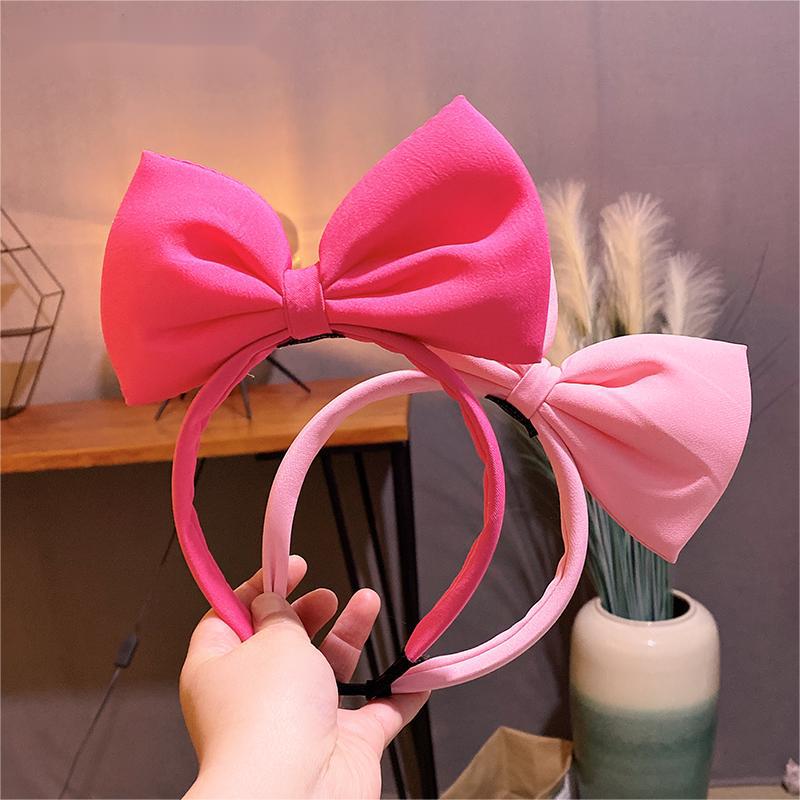 A large bow headband, a three-dimensional hair clip of the "Fugitive Princess" in the middle of South Korea, a face-washing Internet celebrity, a new style of headwear for women in 2023 Specification drawing
