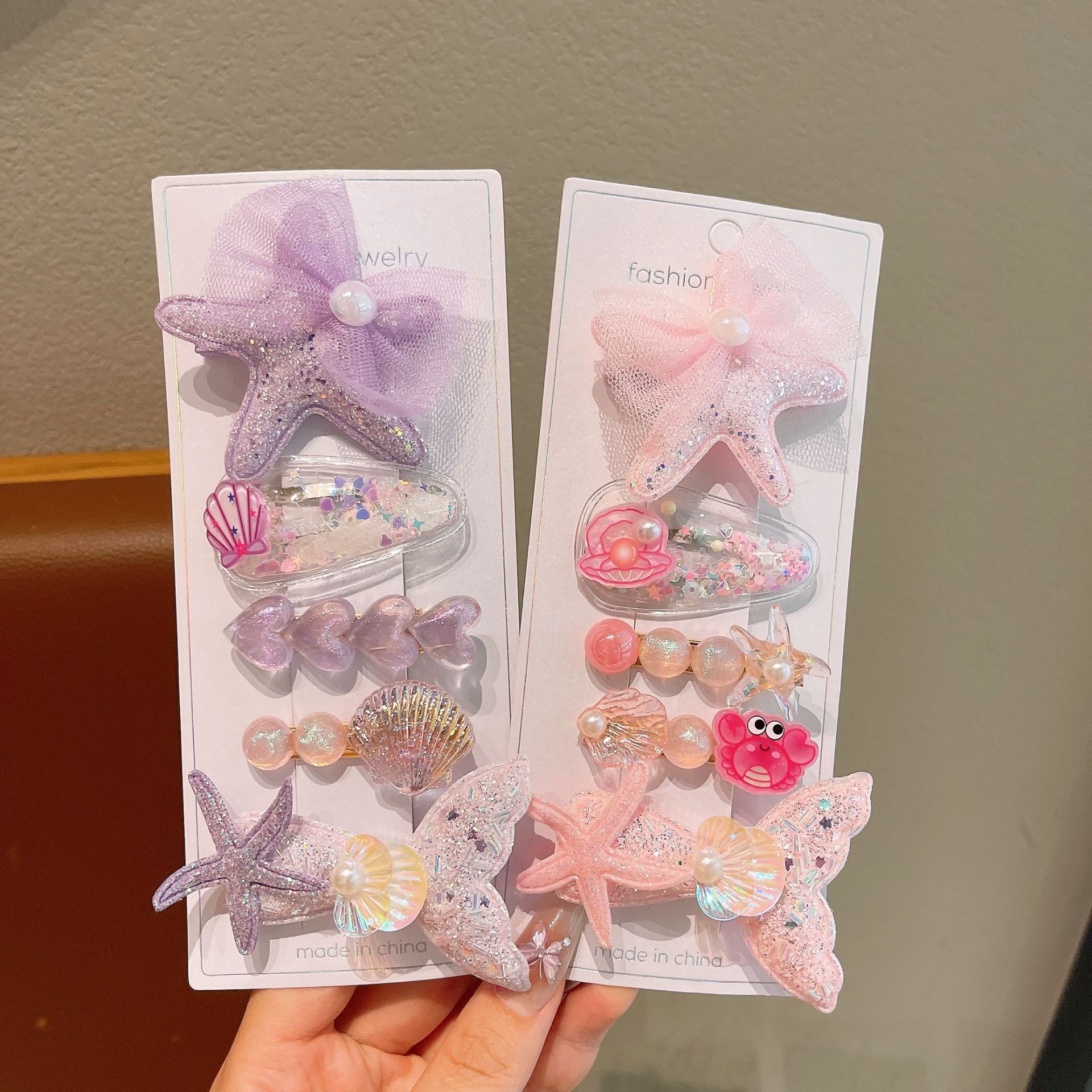 Cute hair accessories for girls, mermaid starfish hair clips, super fairy-like pearl shell hair clips, side broken hair clips, headwear for girls Application Scenario