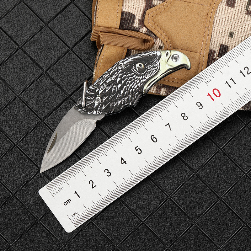 Outdoor D2 steel mini knife, wilderness survival folding knife, portable multi-purpose folding knife, new small knife from Yangjiang full figure