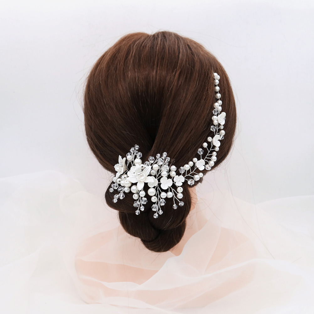 Korean bride accessories, pearl crystal hair bands, wedding updo, headwear, wedding makeup, hair accessories, acrylic flower hair bands details Picture