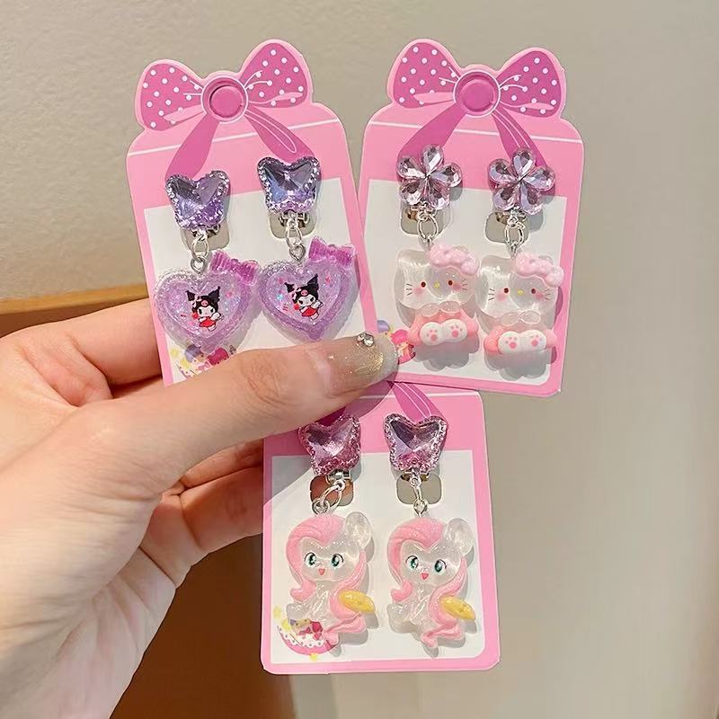 Cute and sweet children's ear clips 2025 New style cartoon earrings for little girls without ear holes, super fairy-like earrings jewelry for girls Application Scenario
