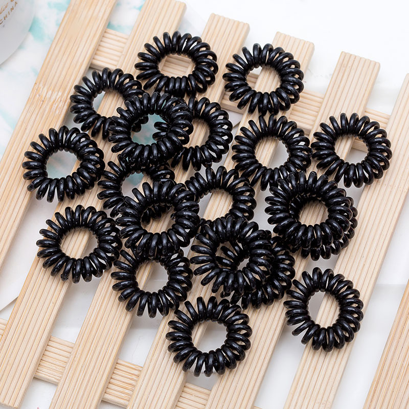 Telephone line hair band, female Instagram small seamless hair tie, black summer hair tie, thin plastic rubber band for tying hair Application Scenario
