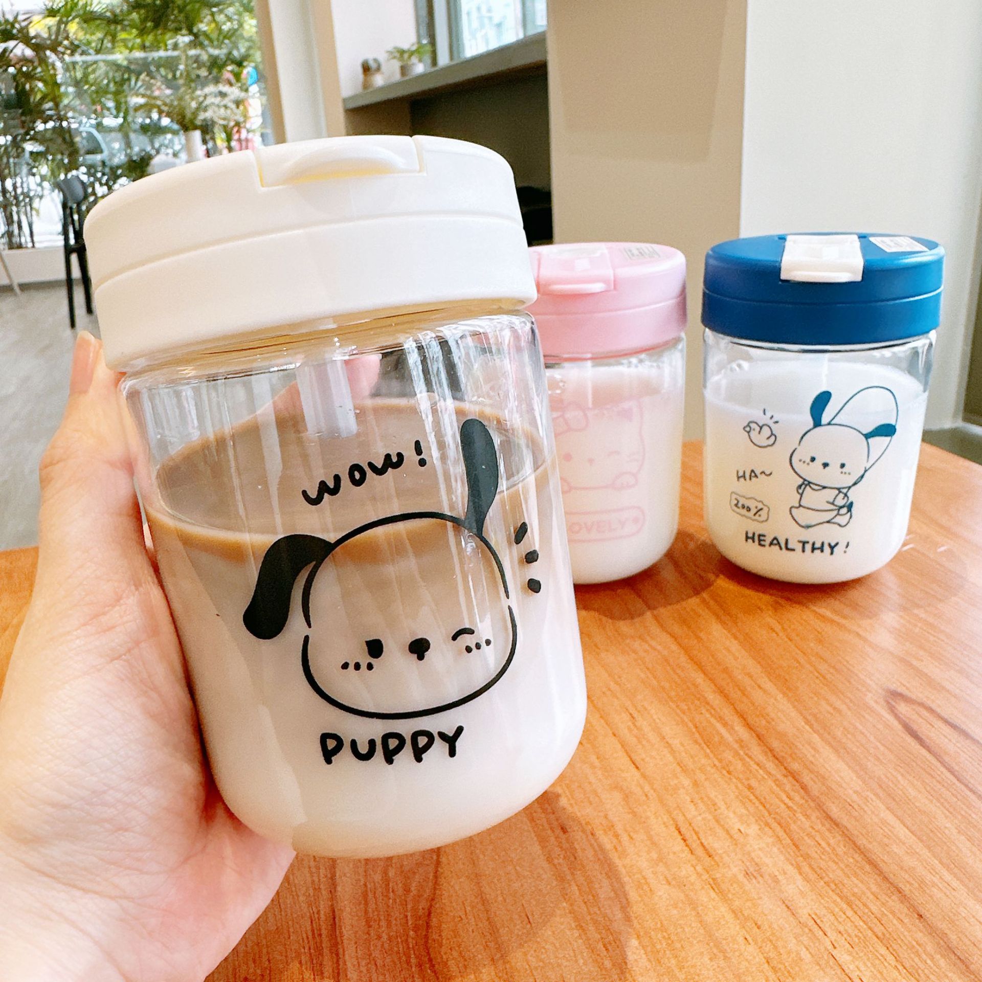 The cute new plastic cup, a simple straw cup for student girls, is portable and compact, and has a high level of appearance. It's a bestseller for girls' water cups Specification drawing