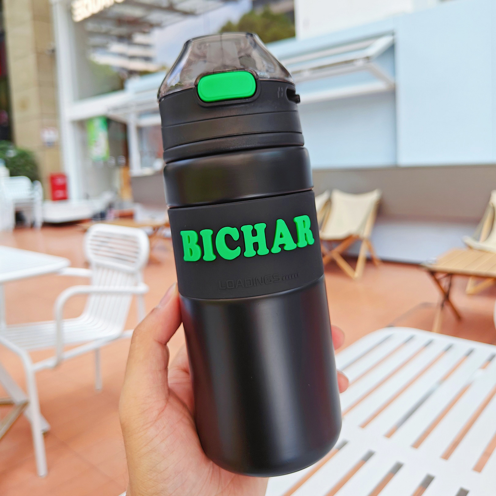 Simple couple insulated cups, fashionable and trendy student straw cups, outdoor portable sports pop-up lid stainless steel cups Specification drawing