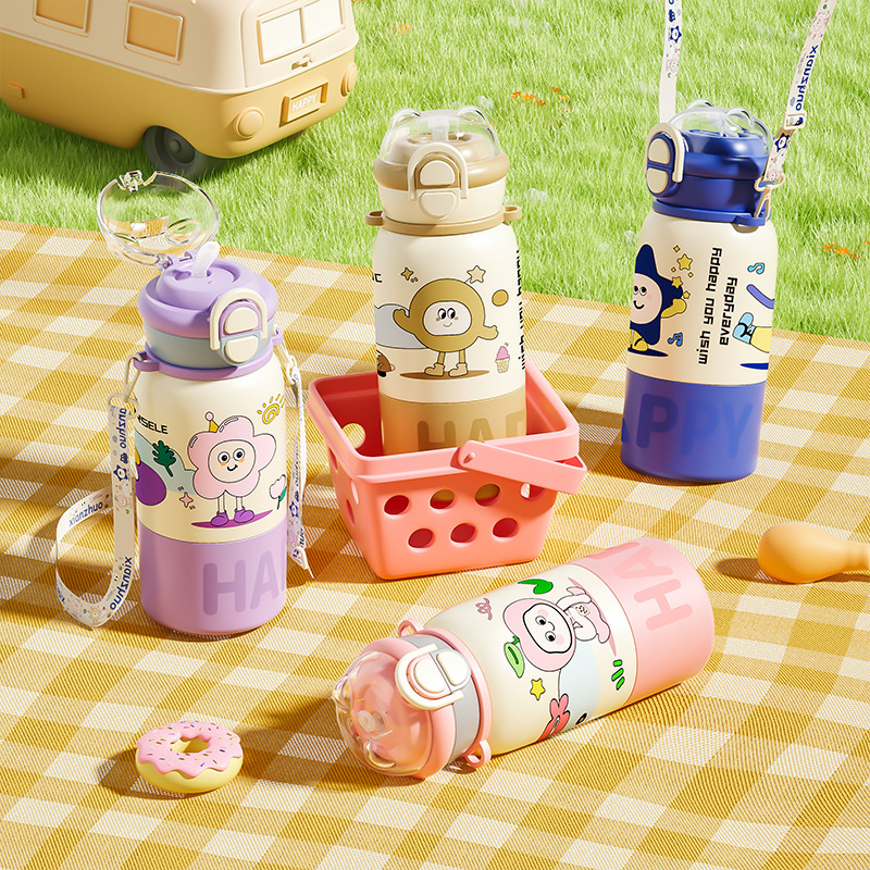 New high-appearance 316 stainless steel insulated cup, cute three-drinking water cup, outdoor portable large-capacity straw cup Specification drawing