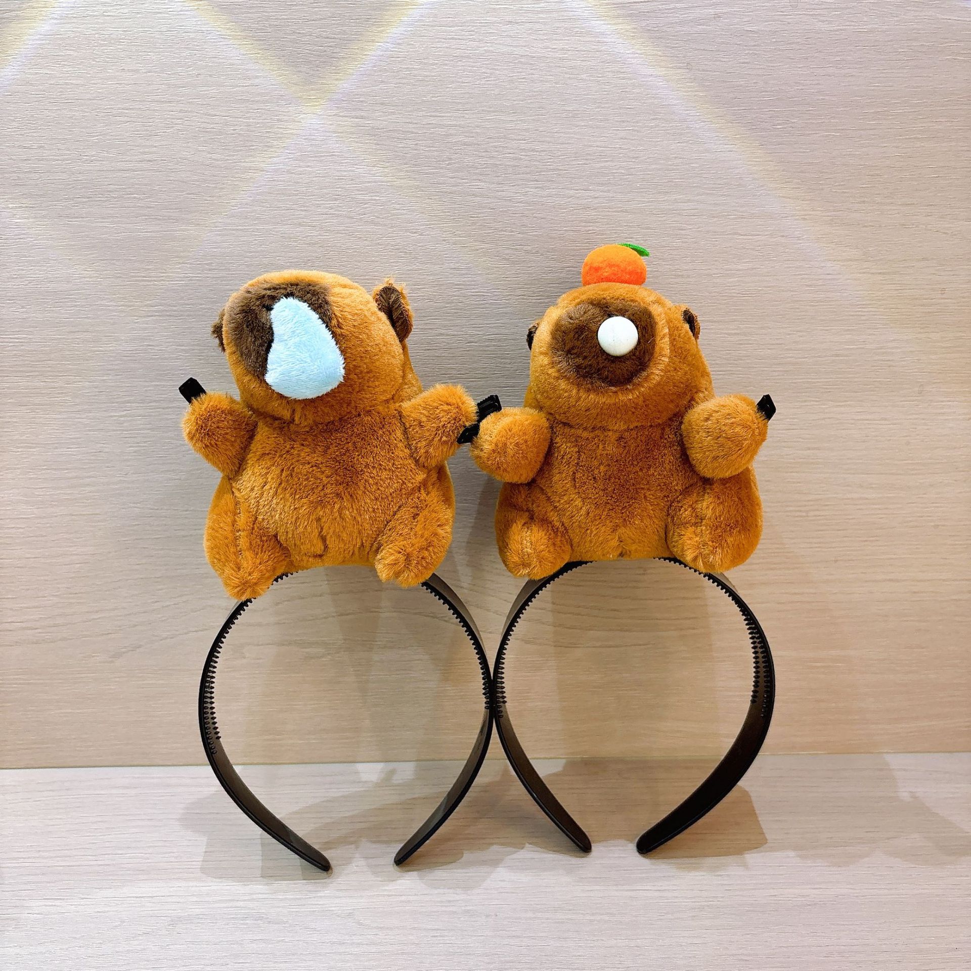 Cute Capibara doll hair band, funny headband, creative plush toy hair clip, new capybara photo hair accessory Application Scenario