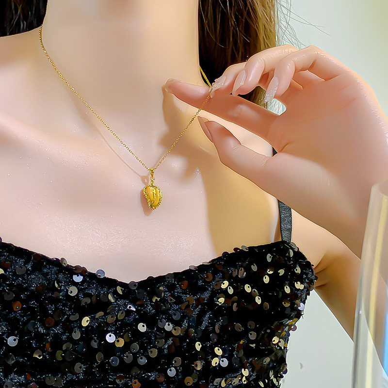 A Douyin hit durian necklace with a unique female design that will last a lifetime. Titanium steel coldbone chain, a popular gift for the Qixi Festival details Picture