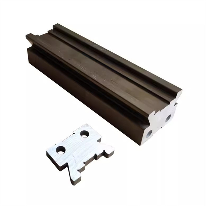 The manufacturer supplies shearing type pneumatic knife frames, slitting machines, pneumatic knife frame groups, and pressure cutting pneumatic slitting knife frames undefined