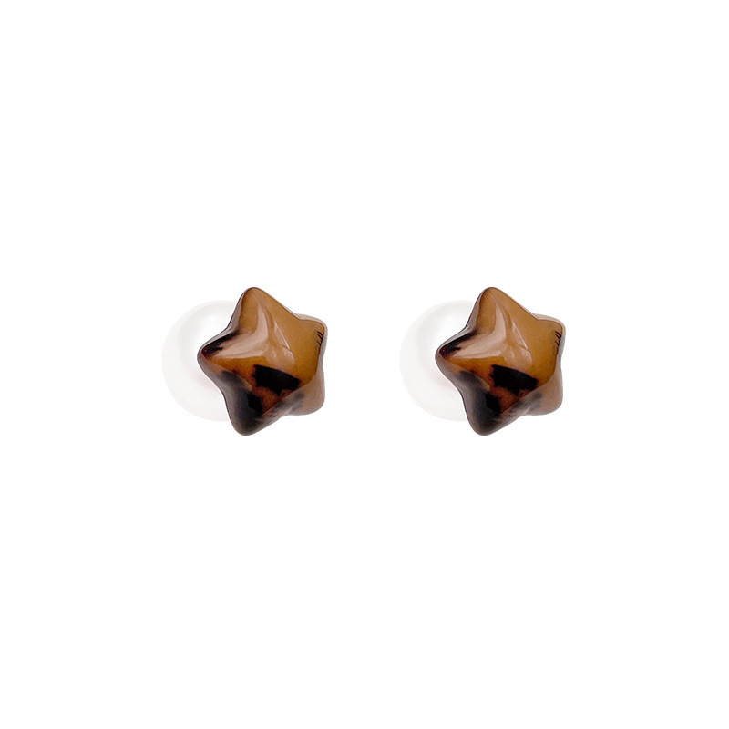 Maillard retro leopard print five-pointed star pearl earrings for Women 2024 New style, unique and high-end, elegant and sophisticated earrings for socialite Item Picture