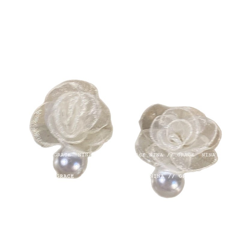 French camellia pearl stud earrings for women, exuding a sense of light luxury and high-end elegance. Forest-themed earrings, a new bestseller in 2025 Item Picture