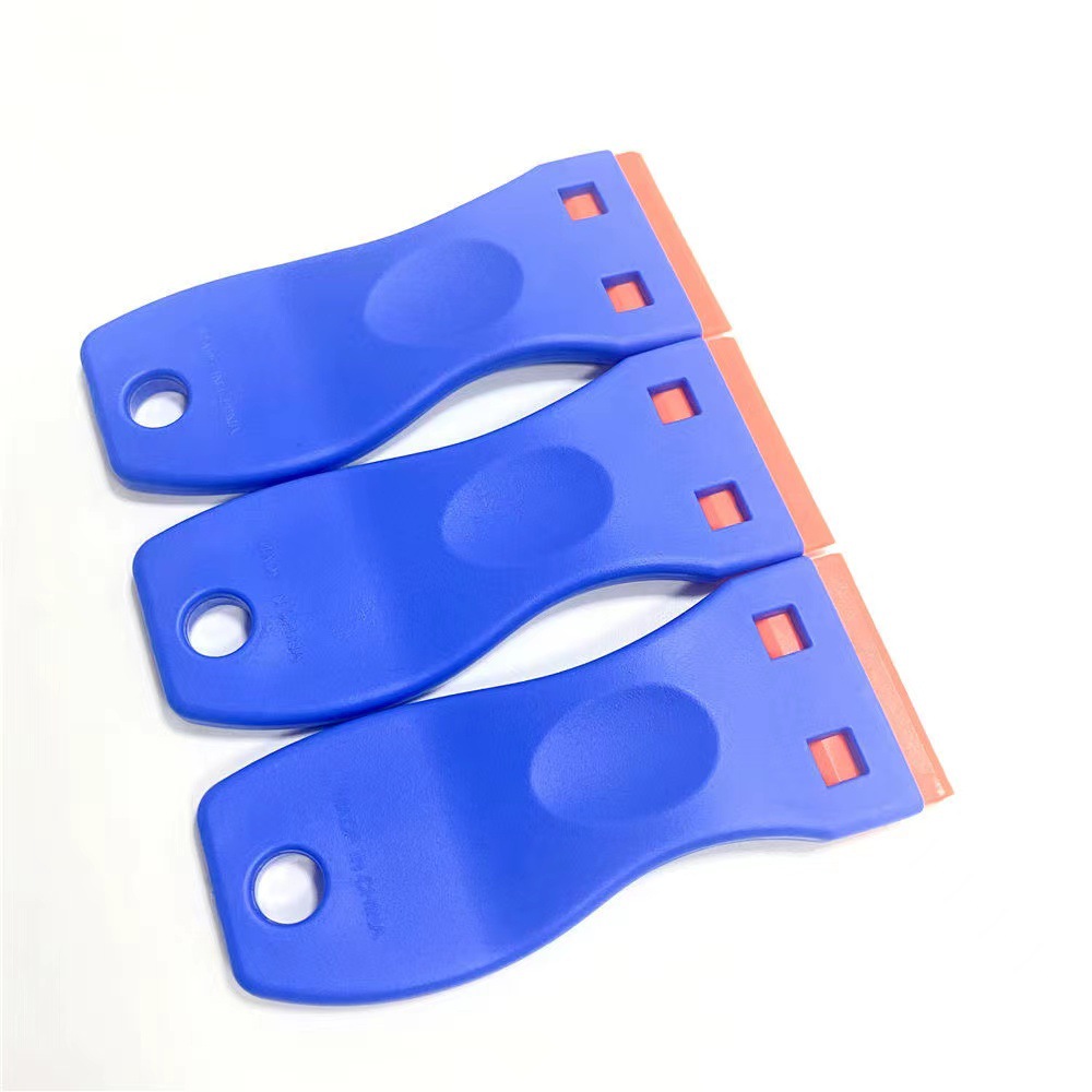 Supplier of plastic and metal blade glue scraping and stain removal scrapers, as well as mobile phone, tablet, screen and glass cleaning tools undefined