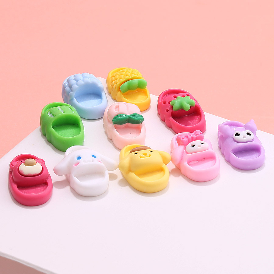 Cartoon Sanrio slippers, diy cream glue resin accessories, phone cases, hair accessories, fridge magnets, water cup patches Specification drawing