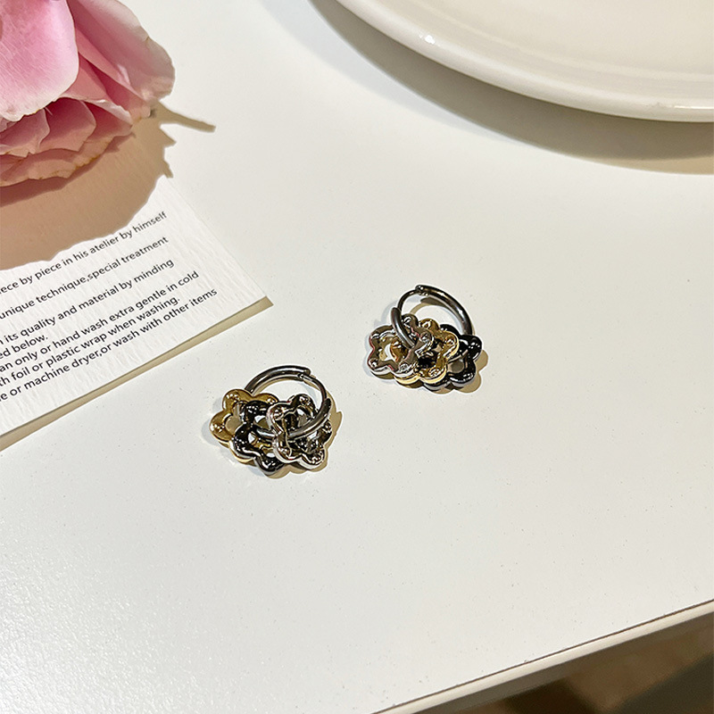 Cold and unique three-color flower ear buckles for girls, sweet and cool temperament, girlish ear rings, fashionable design sense, ear studs and earrings Specification drawing