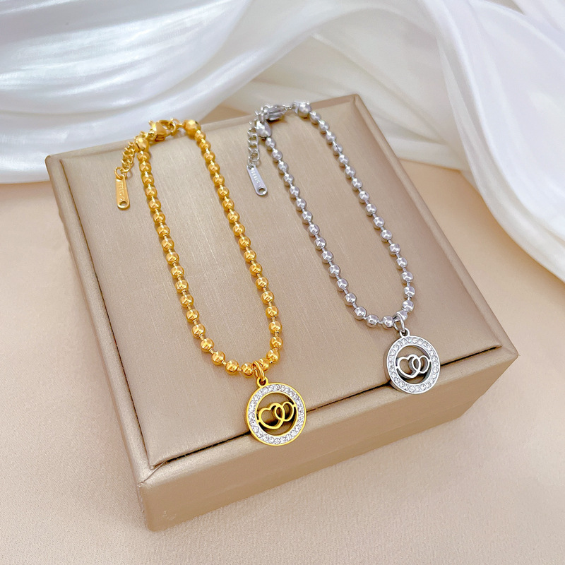 【 All-titanium Steel 】 Dongdaemun Personalized round Bead Double-ring heart-shaped bracelet, a retro birthday gift for female Internet celebrities and best friends Application Scenario