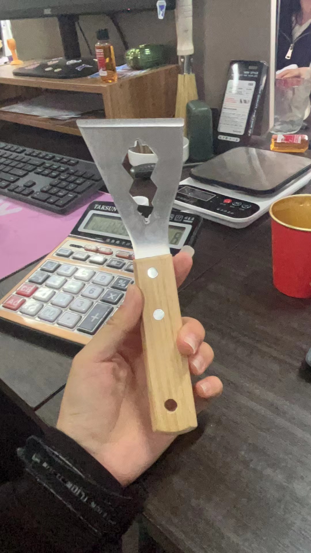 Multi-functional thick scraper, cleaning knife, stainless steel cement scraper, dust scraping knife, scraper tool, special for decoration shovel undefined