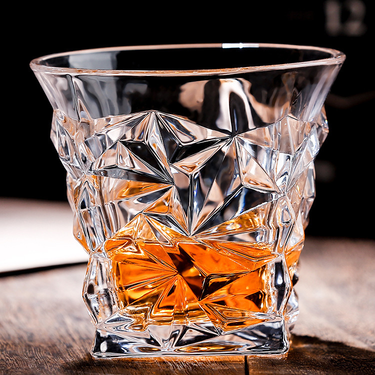 Wholesale of DELISOGA classic whisky glasses, brandy glasses, beer glasses, foreign wine glasses and glass glasses with logo printing Item Picture