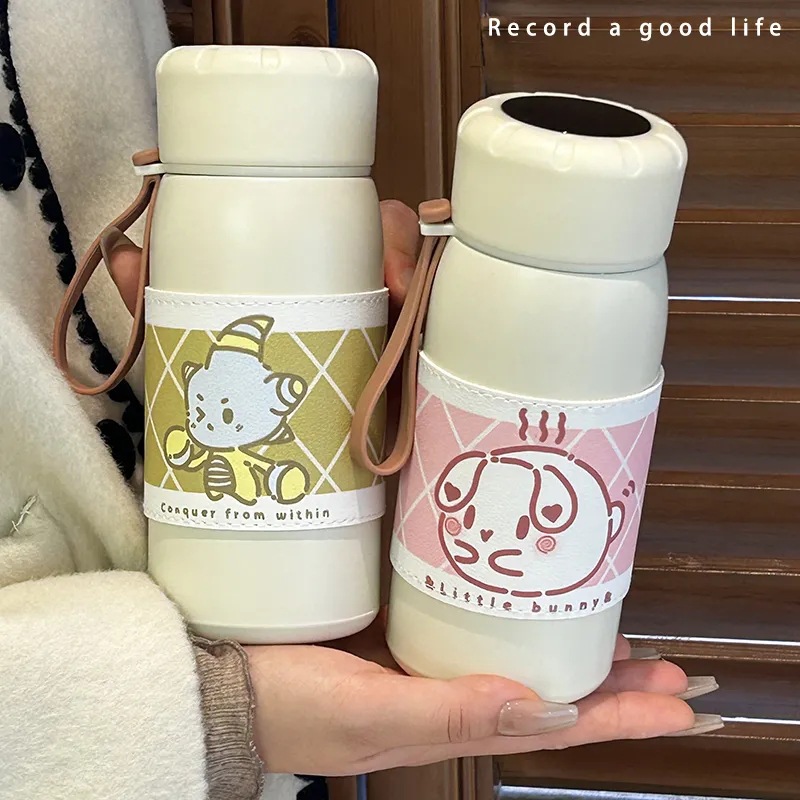New temperature-displaying and heat-insulating cup, ins high appearance level, food-grade straw cup, portable, simple, niche and cute water cup Application Scenario