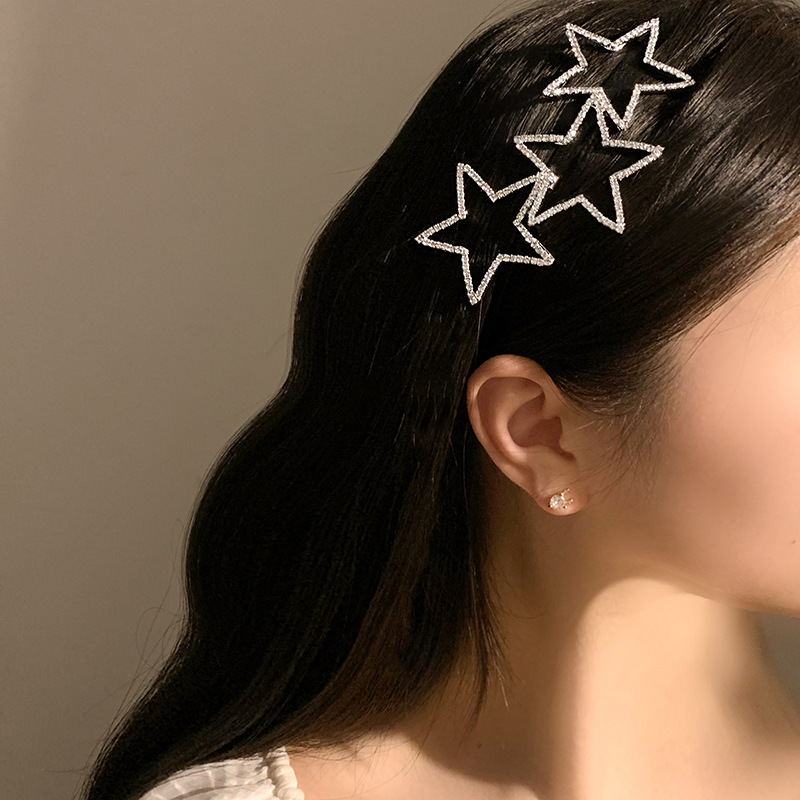 y2k~ Hollowed-out full diamond five-pointed star hairband for women, exquisite, simple, sweet and cool, popular online celebrity hairpin, versatile fine headband hair accessory Application Scenario