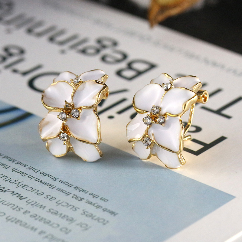 Gardenia stud earrings, Korean accessories wholesale, star fashion small floral oil drop earrings, French buckle earrings details Picture