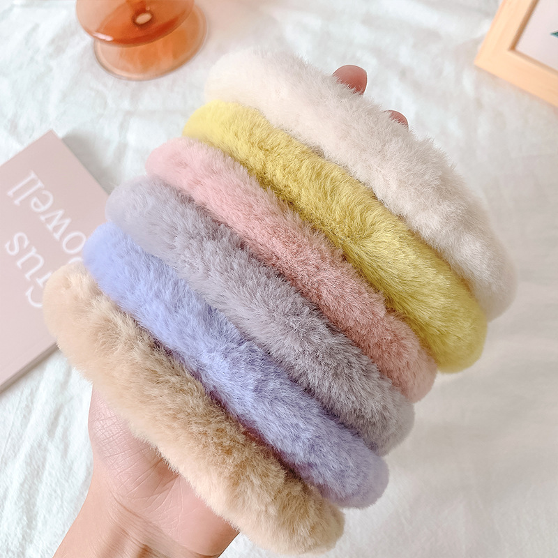 Wholesale of new autumn and winter faux rabbit hair bands, sweet and cute candy-colored headbands, furry hair clips, and popular online headwear Item Picture