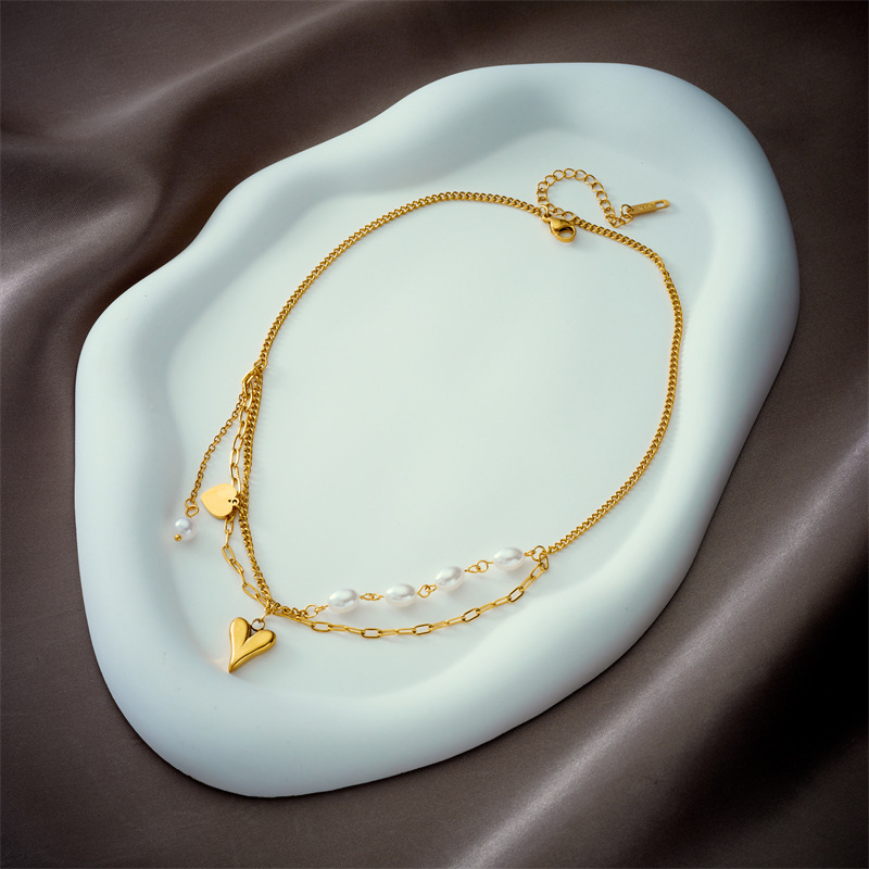 An irregular chain pearl heart-shaped pendant stainless steel double-layer necklace with a fashionable and niche design from Europe and America Specification drawing