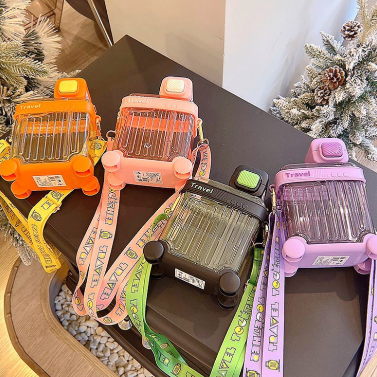 Creative plastic cup suitcases, creative high appearance level water cups, ins outdoor portable children's fun straw cups wholesale details Picture