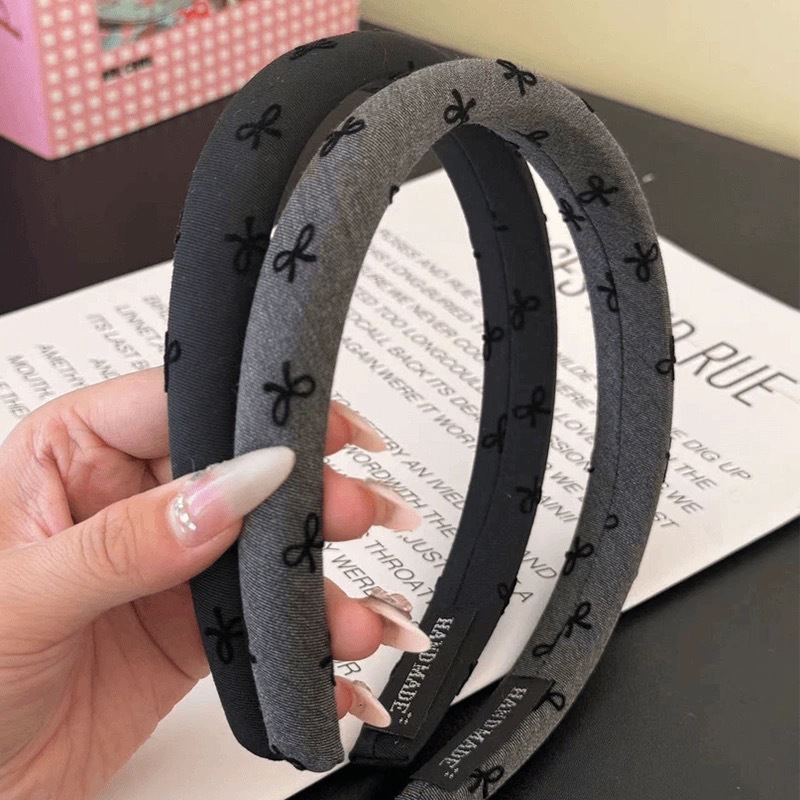 French bow denim style pleated fabric high-end hair band, retro and fashionable high top pressure hair band and hair accessory Specification drawing