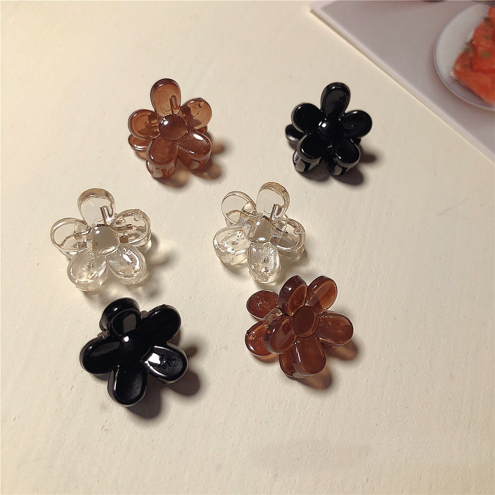 Simple and exquisite mini hair clips, small hair clips, side clips, simple bangs hair clips, hair clips for women full figure