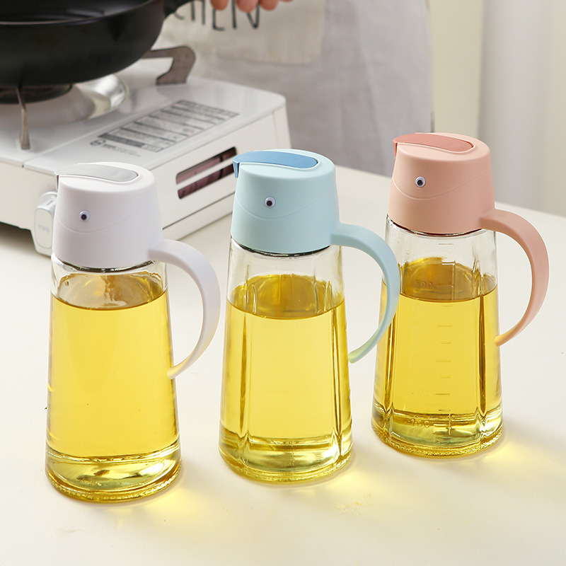 630ml automatic opening and closing oil bottle, household kitchen soy sauce and vinegar bottle, glass seasoning bottle, oil bottle wholesale available with printing full figure