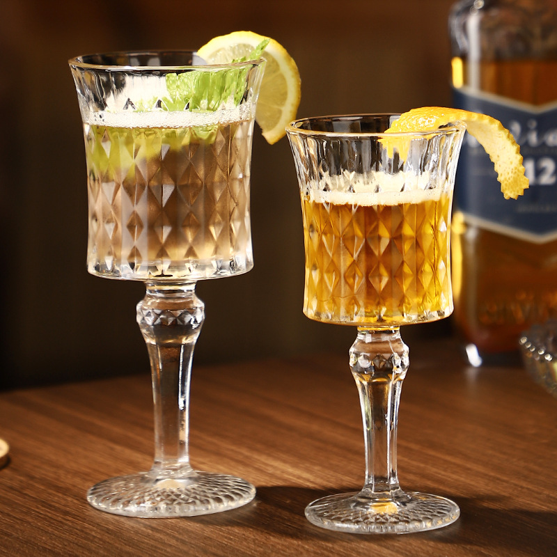 Embossed engraved high-footed glass cups, high-appearance-level champagne glasses, retro European wine glasses, red wine glasses, and foreign wine glasses Application Scenario